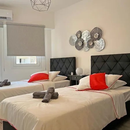 Albert's Center 101 Apartment Larnaka