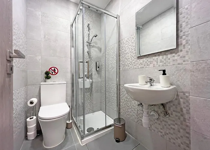 Albert's Center 101 Larnaca